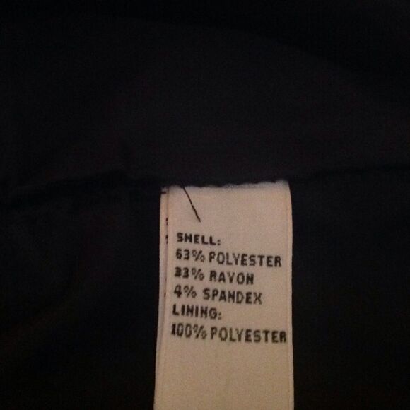 Ladies black skirt in size 16 - Picture 7 of 8